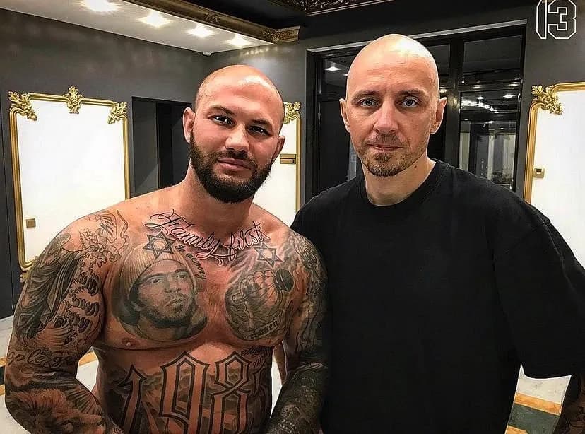 Джиган — гость барбершопа 13 by TIMATI