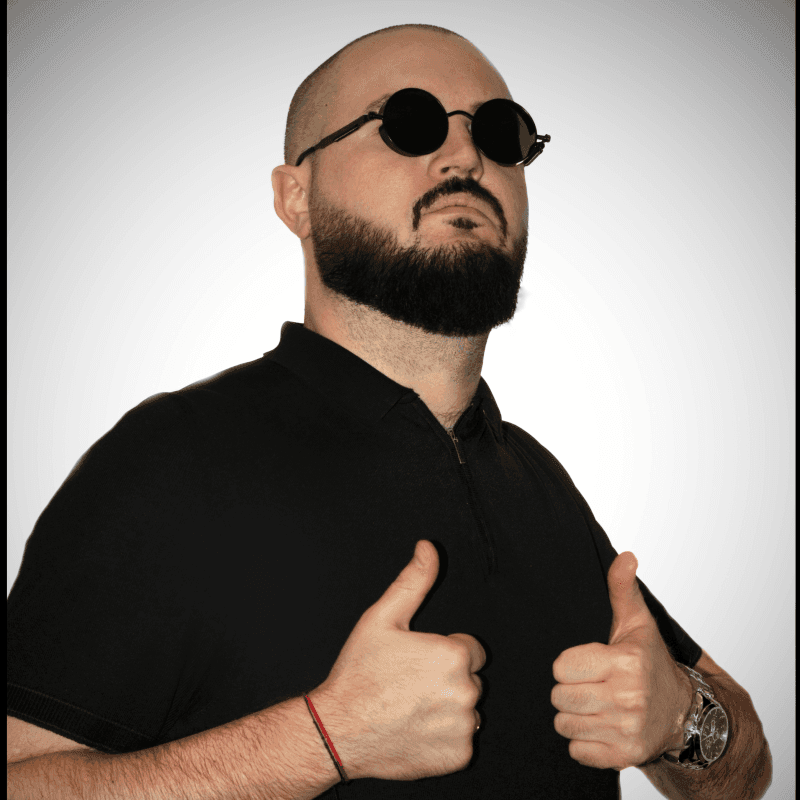 ycl-avatar-5673867.jpg